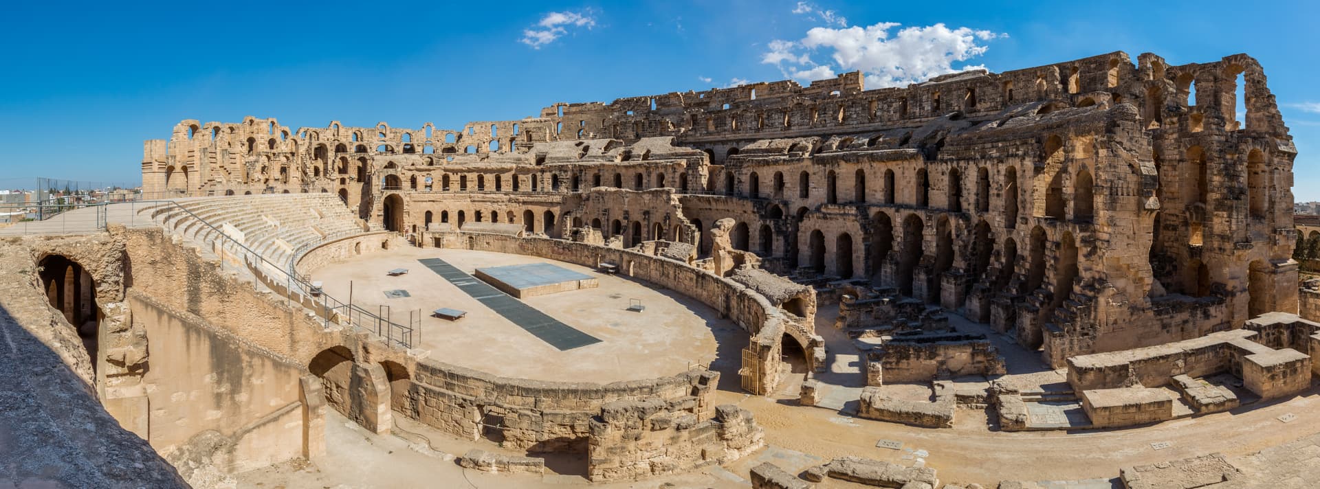 Amphitheatre of El Jem (Tunisia) travel guide
